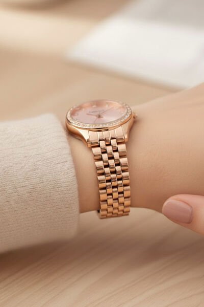 Kadın Çelik Kasa Kol Saati Çelik Kordon Su Geçirmez Paslanmaz Çelik 2 Yıl Garantili Premium Taşlı Model Rose Gold