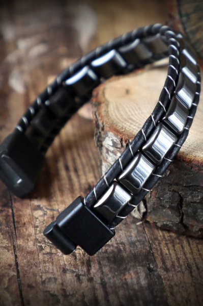 Zeravent Hematit Örmeli Deri & Doğal Taşlı Bileklik